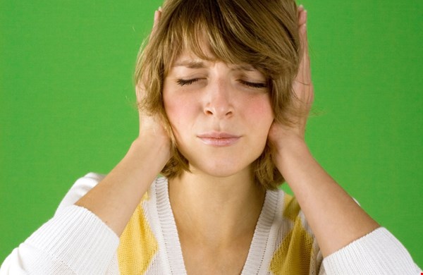 Van gespannen kaken tot vermoeide hoofden – dit zijn stresssymptomen die vrouwen vaak negeren Van gespannen kaken tot vermoeide hoofden – dit zijn stresssymptomen die vrouwen vaak negeren